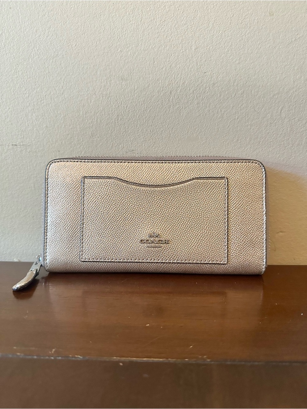 NWOT Coach Accordion Zip Wallet Metallic Crossgrain Gold Leather F21068